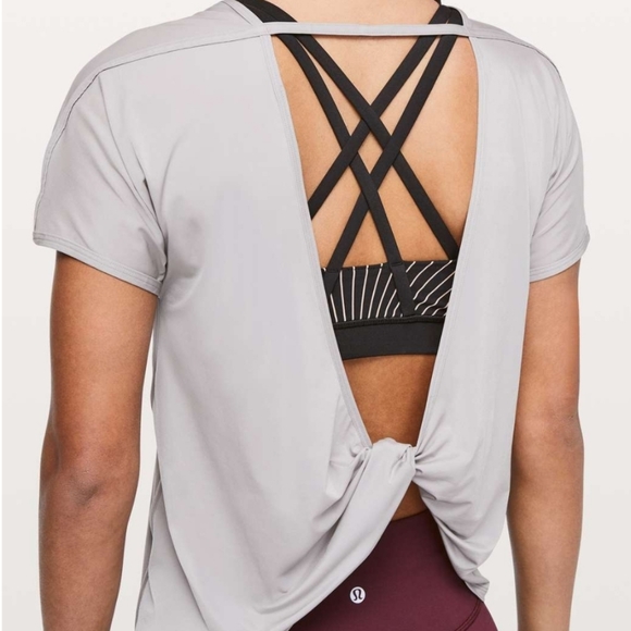 Lululemon Twist & Train Short Sleeve - Picture 2 of 4